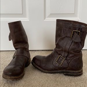 Brand new Steve Madden combat boots!